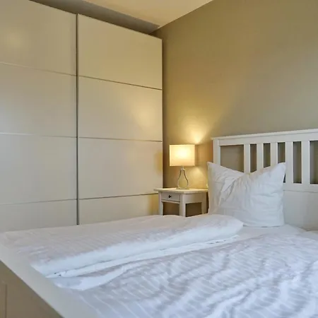 Apartment Buesumer Hochhaus In Lee